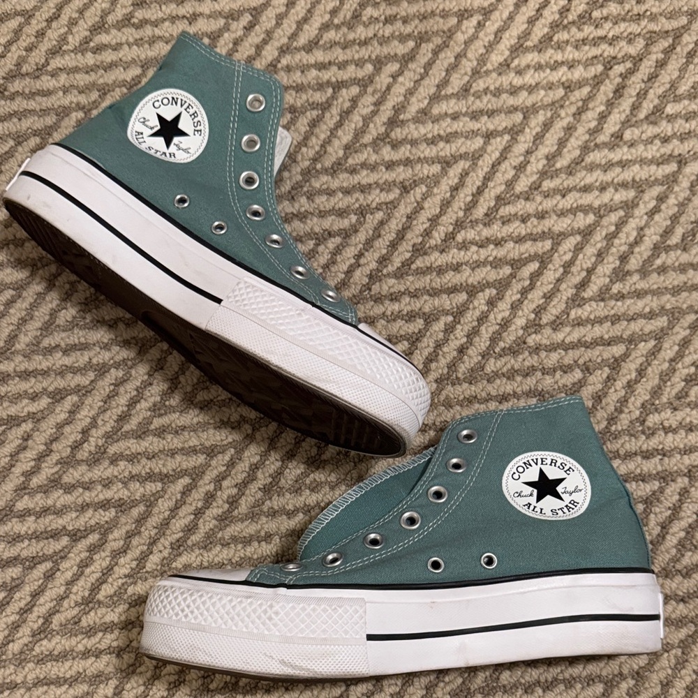 Converse All Star High-Tops in Green and White